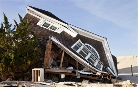 The Four Most Common Types of Property Damage After a Hurricane