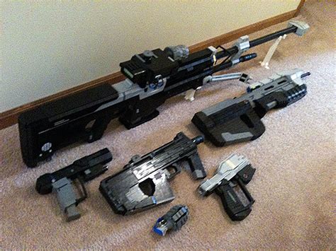 10 Pound 63 inch Halo Sniper Rifle made entirely of LEGOs | Gaming News ...