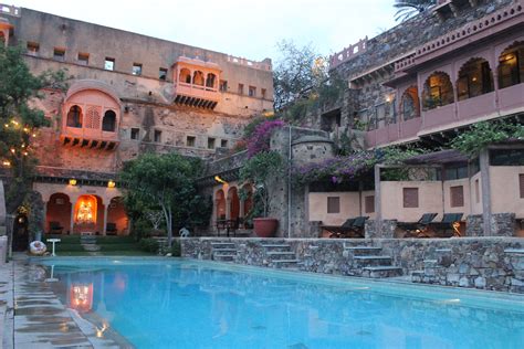 Neemrana Fort-Palace: Architectural Pearl | pearlspotting