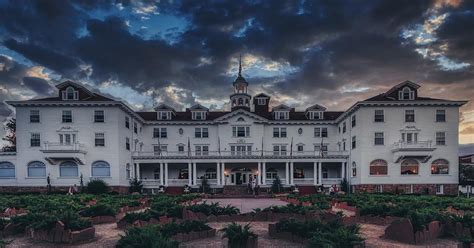 The Historic Stanley Hotel Photograph by Mountain Dreams - Fine Art America