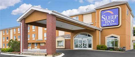 Sleep Inn and Suites Hotel in Niantic CT near Casino Mohegan and Foxwoods