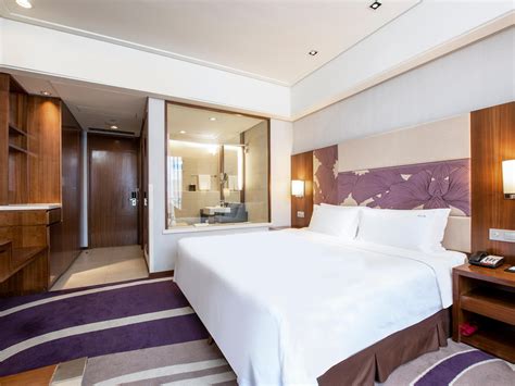 Hotel in Qingdao | Holiday Inn Qingdao City Centre Hotel