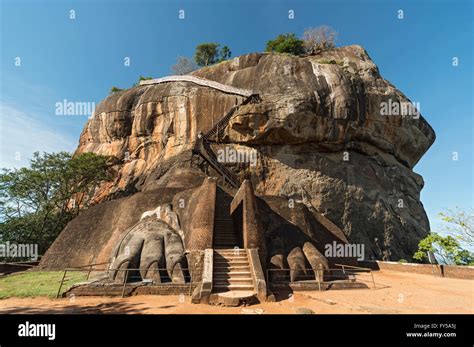 Lion Gate and climbing stretch at Sigiriya or Lion Rock, Sri Lanka ...