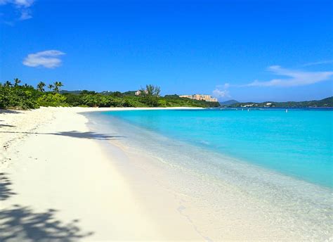 12 Best Beaches in St. Thomas, USVI (That'll Blow Your Mind!) (2022)