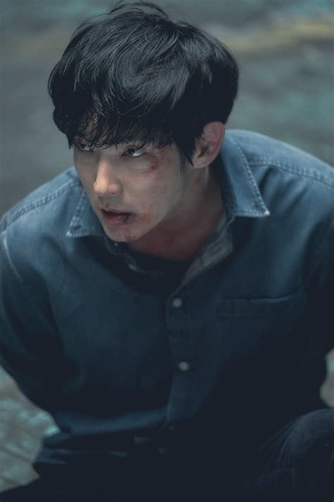 Lee Joon Gi Earns Praise For His Chilling Acting In "Flower Of Evil ...