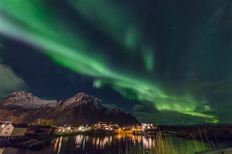 Oslo & Lofoten Northern Lights Explorer | Book Norway Tours