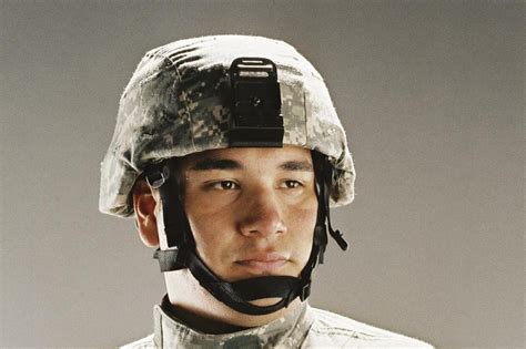 U.S. Army picks Revision Military for new helmets - UPI.com