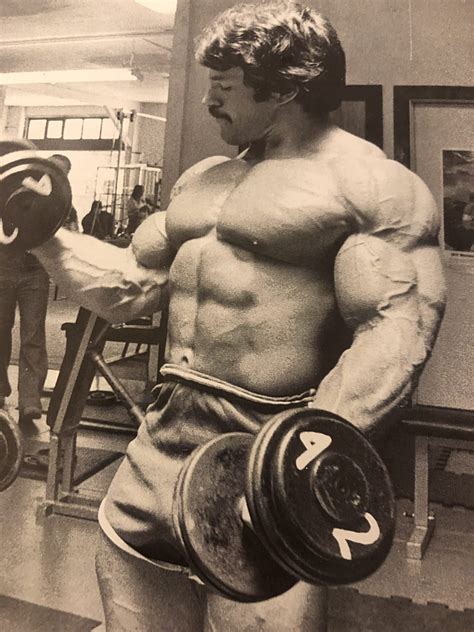 The Golden Era Legend Mike Mentzer: A Profile of His Bodybuilding ...