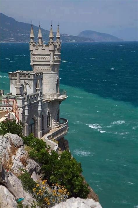 Castle On The Cliff | Places I’d Like to Go | Pinterest