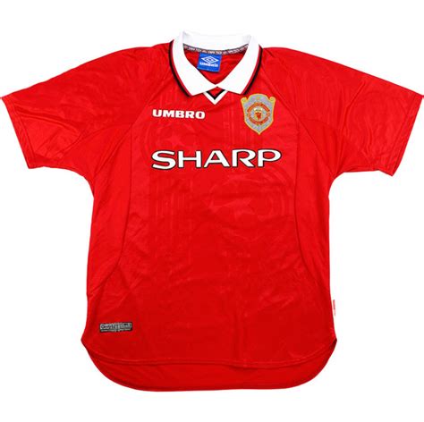 Manchester United 1999-00 European Home Kit