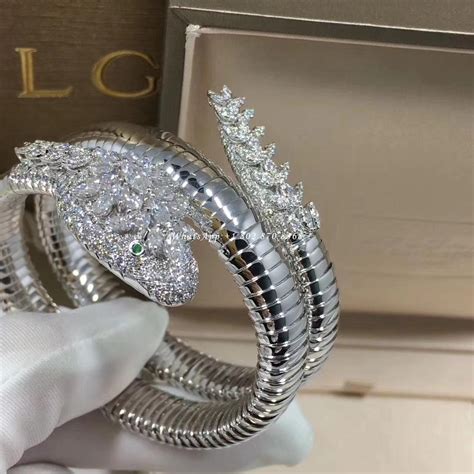 Bulgari Serpenti Diamond Snake Bangle Bracelet set with pavé diamonds ...