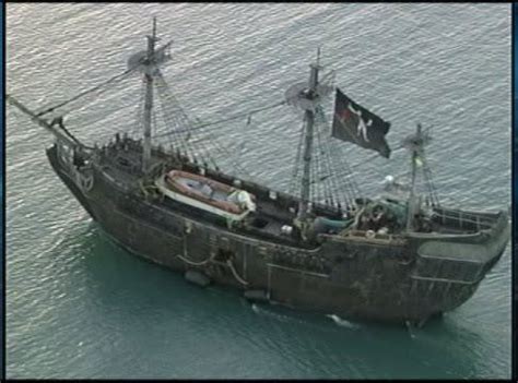 Pirates of the Caribbean 4’s Blackbeard’s Ship Photos- TV Series Lounge