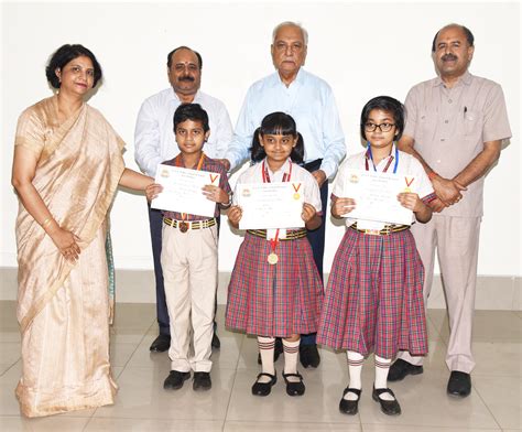 DAV Bistupur honours e-academic session toppers | The Avenue Mail