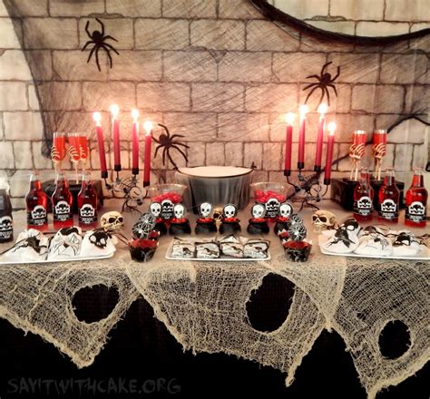 Halloween Party for Kids – Say it With Cake