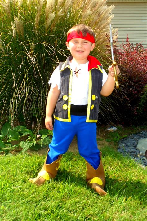 jake and the neverland pirates costume tutorial ...