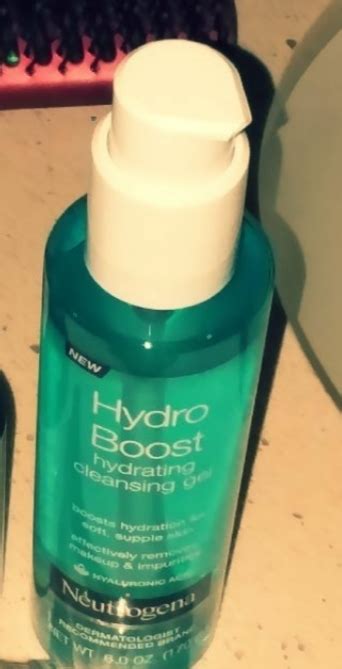 Neutrogena Hydro Boost Hydrating Cleansing Gel reviews in Face Wash ...