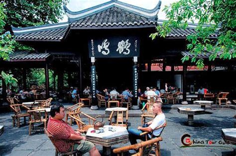 Chengdu Tea house | China tea house, Tea house, Chinese tea house