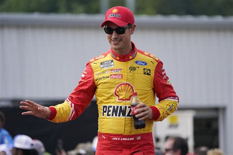 Team Penske extends Joey Logano's contract for No. 22 Ford | AP News