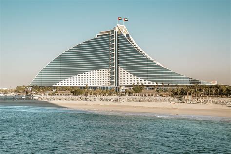 Jumeirah Beach Hotel - EliteVoyage