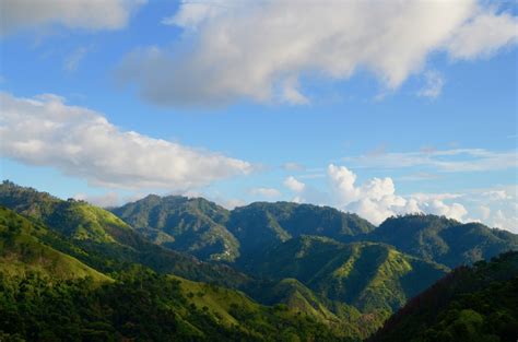 A Guide To Hiking The Jamaican Blue Mountains