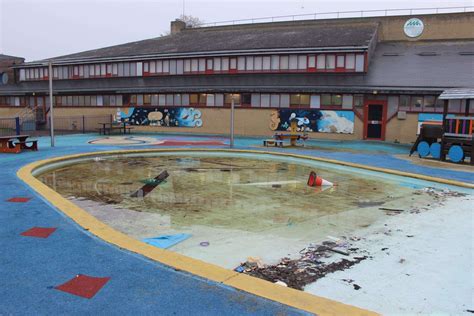 Sheerness paddling pool closed for half-term school holiday