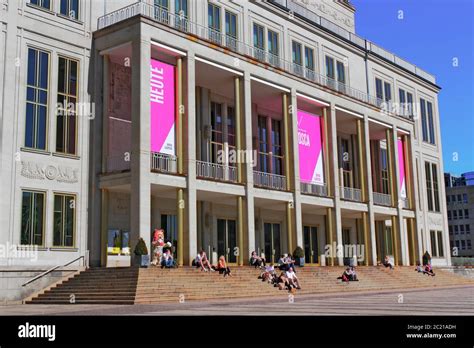 Leipzig Opera House Stock Photo - Alamy