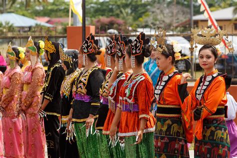 Le peuple Bajau : Les "nomades de la mer" d'Extrême-Orient pas comme ...