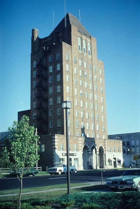 Kinston Hotel Kinston NC | Kinston, Hometown, Skyscraper