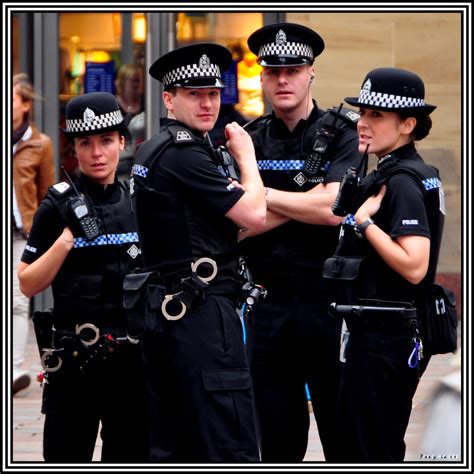 Scotland's friendly police force the "Scotland Yard" in Gl… | Flickr