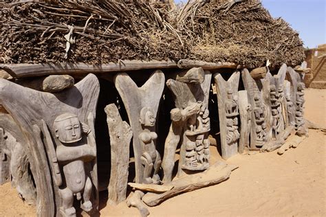 Le peuple Dogon: une histoire méconnue – Musee Africa