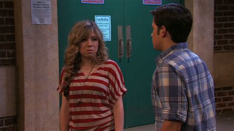 Image - Seddie kiss HD 7.jpg | iCarly Wiki | FANDOM powered by Wikia