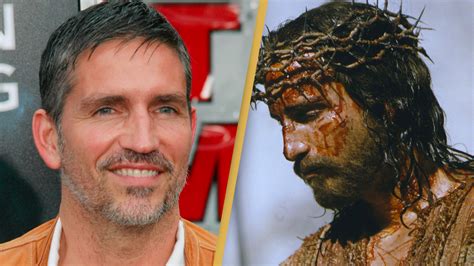 Actor playing Jesus in The Passion of the Christ was struck by ...