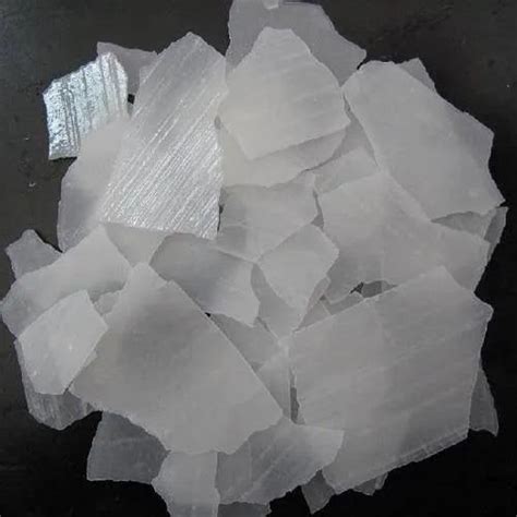 Polyethylene Wax Flakes, 100-120 Deg C, Packaging Size: 25 Kg at Rs 82 ...