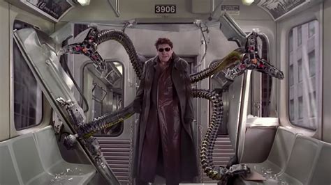 Alfred Molina's Doc Ock: 6 Things To Remember About The Spider-Man 2 ...