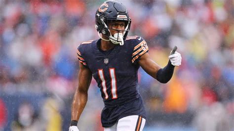 Bears Urged to Secure WR Darnell Mooney on Long-Term Deal