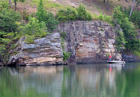 Lewis Smith Lake - Fish Alabama - Alabama Bass Trail