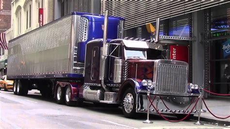 Optimus Prime Truck Side View