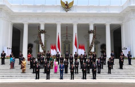 Terbaru - Daftar Lengkap Menteri Kabinet Indonesia Maju Jokowi 2020 ...