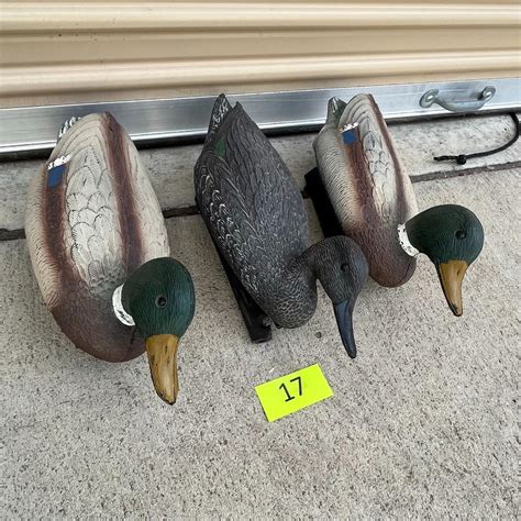 3 Vintage Duck Decoys | EstateSales.org