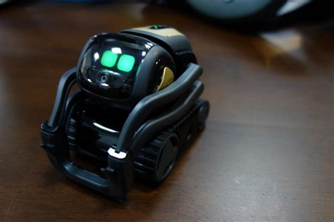 Anki Vector Review | Trusted Reviews