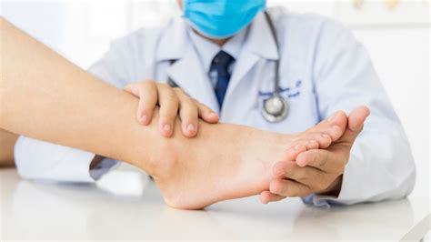 Découvrez le Traitement Efficace de l'Hallux Valgus à La Clinique du Pied