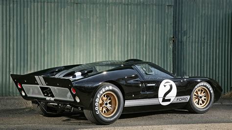 Ford GT40 – review, history, prices and specs | evo