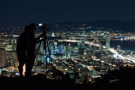 Another Night on Twin Peaks | San francisco at night, San francisco ...