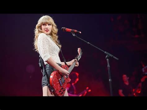 Taylor Swift - Red (Live from The Red Tour/2013) - YouTube