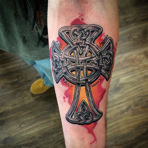 70 Traditional Celtic Cross Tattoo Designs - Visual Representation of Faith