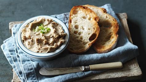 Smoked mackerel pâté recipe - BBC Food