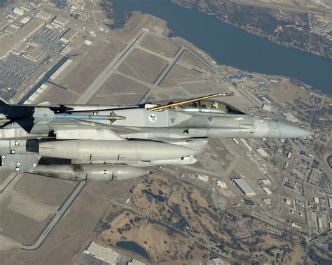 SNAFU!: F-16 conformal fuel tank refueling probe...