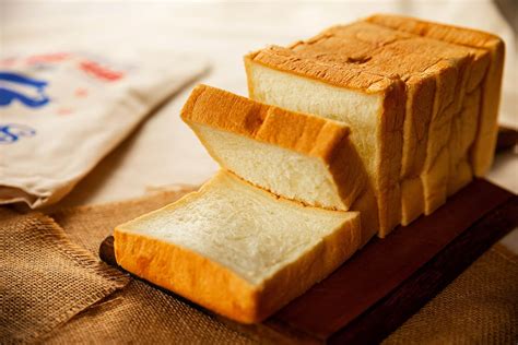 How to Defrost Bread in Microwave? (Best Method)