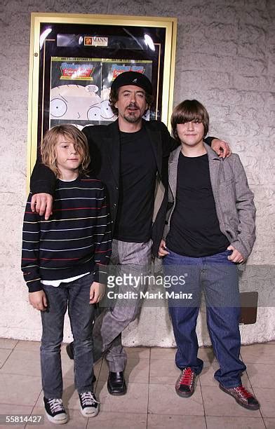 Robert Downey Jr Kids Photos and Premium High Res Pictures - Getty Images