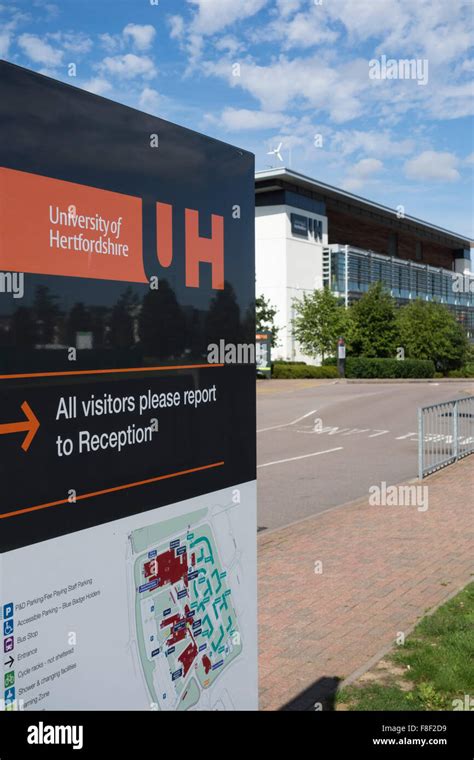 The University of Hertfordshire de Havilland campus. Hatfield, UK Stock ...